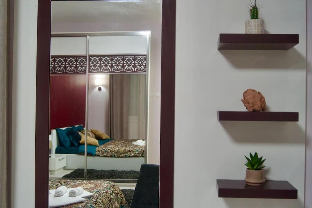 Cozy 2Br Oasis In Central Burgas ภายนอก รูปภาพ
