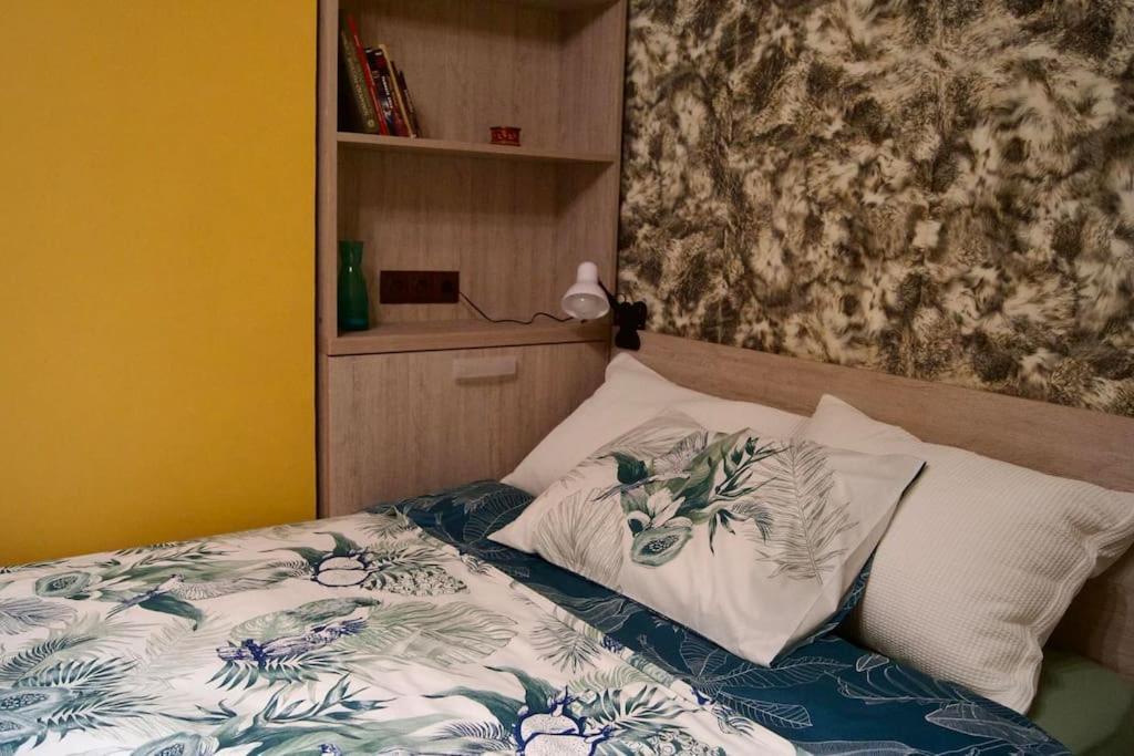 Cozy 2Br Oasis In Central Burgas ภายนอก รูปภาพ