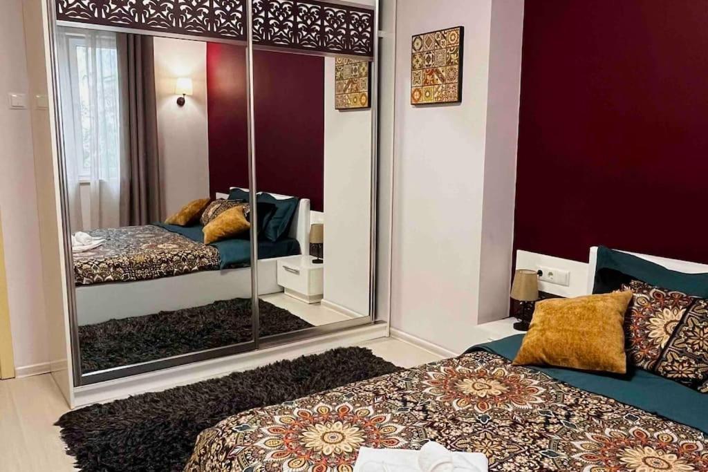 Cozy 2Br Oasis In Central Burgas ภายนอก รูปภาพ